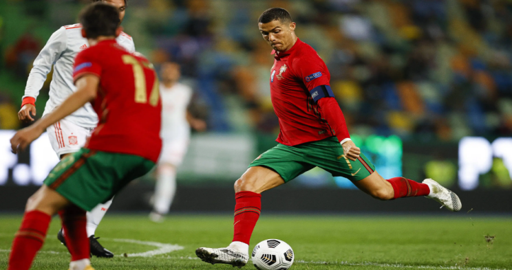 阿斯托利亚瓦尔多夫vs斯图加特踢球者直播_高清免费阿斯托利亚瓦尔多夫vs斯图加特踢球者直播频道_免费高清阿斯托利亚瓦尔多夫vs斯图加特踢球者直播平台-24直播